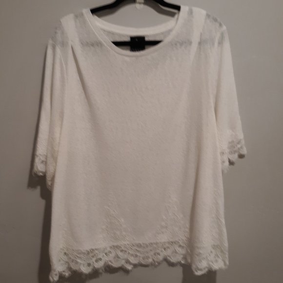 Bobeau Creamy White Lacey Blouse - Picture 1 of 5